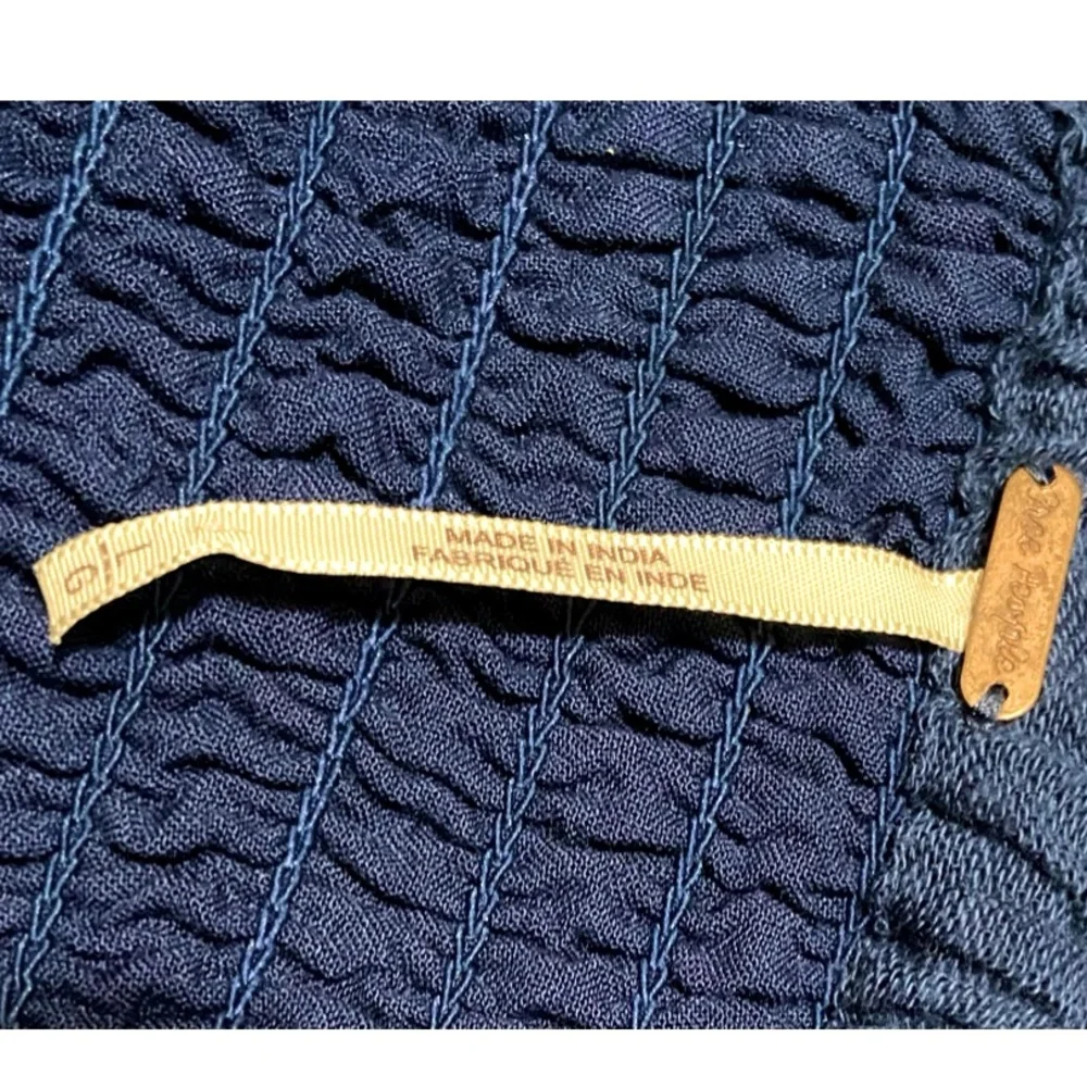 FREE PEOPLE Counting Daisies Embroidery Off The Shoulder Sz L - Picture 8 of 8